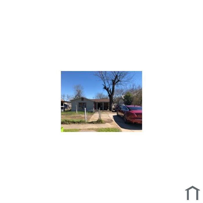 2312 Ross Ave